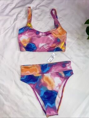 NWT Brand Salt+Cove-Tie-Dye Ribbed Bikini Set in Pink, Blue & Orange- size small